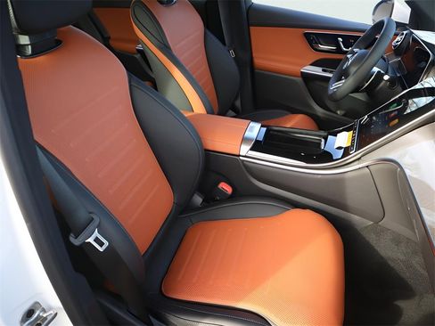 New 2026 Mercedes-Benz GLC 43 AMG 4MATIC image 17