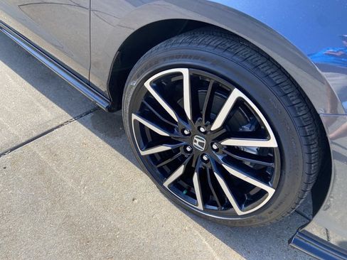 Used 2024 Honda Accord Touring image 32