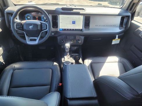 New 2026 Ford Bronco Outer Banks AWD/4WD image 9