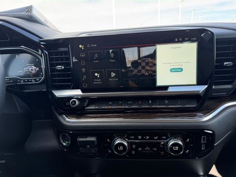 Used 2025 GMC Sierra 1500 Elevation w/ Preferred Package image 30