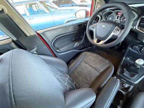 Used 2012 Ford Fiesta SE image 46