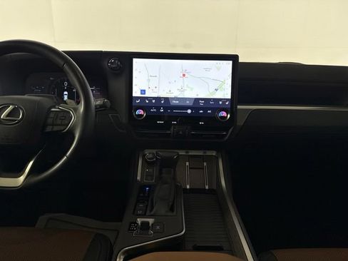 Certified 2025 Lexus GX 550 w/ Accessory Package (2T) AWD/4WD image 35