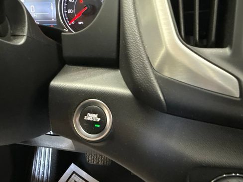 Used 2023 GMC Terrain SLE w/ Driver Convenience Package AWD/4WD image 32