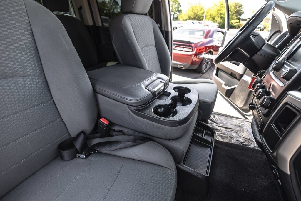 Used 2015 RAM 1500 Outdoorsman AWD/4WD image 30