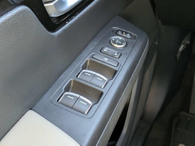 Used 2024 Honda CR-V EX-L image 19