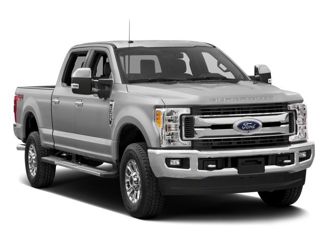 Used 2017 Ford F250 XLT w/ XLT Premium Package AWD/4WD image 6