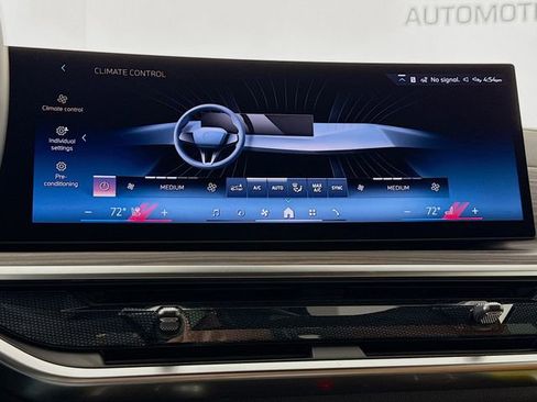 New 2026 BMW X5 xDrive40i w/ M Sport Package image 16