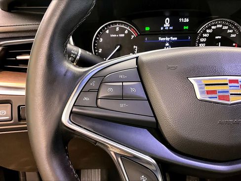 Used 2022 Cadillac XT5 Luxury image 44