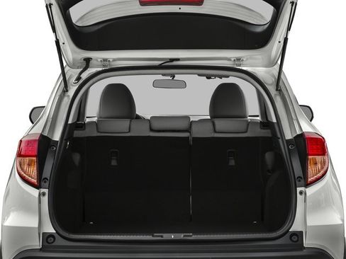 Used 2016 Honda HR-V LX image 11