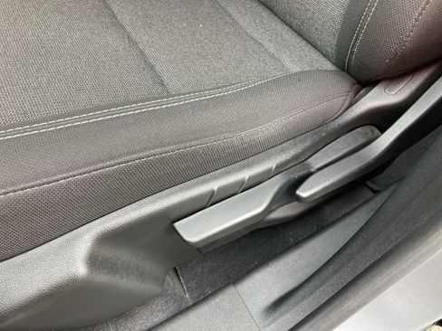 Used 2025 GMC Terrain Elevation image 14