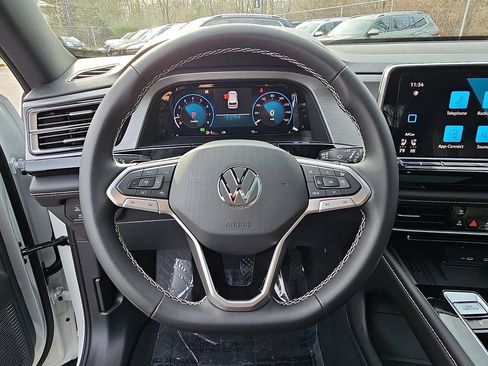 New 2026 Volkswagen Atlas Cross Sport SE AWD/4WD image 15