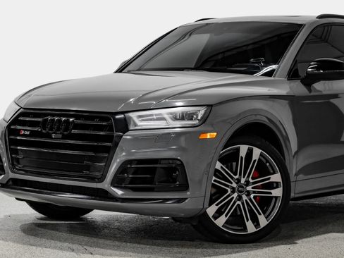 Used 2019 Audi SQ5 Prestige w/ Prestige Package AWD/4WD image 13