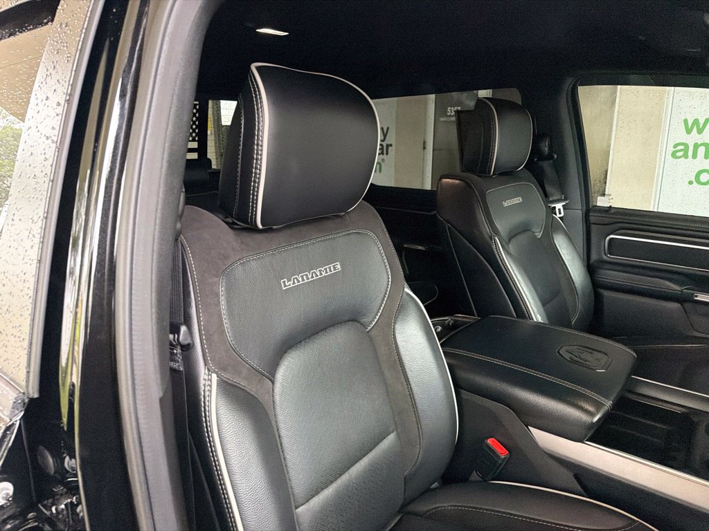 Used 2025 RAM 1500 Laramie w/ Sport Appearance Package AWD/4WD image 28