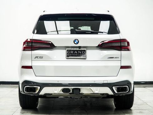 Used 2023 BMW X5 sDrive40i w/ M Sport Package RWD image 11