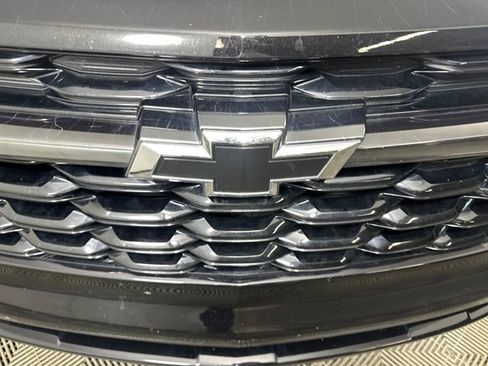 Used 2025 Chevrolet Trax RS w/ Driver Confidence Package image 9