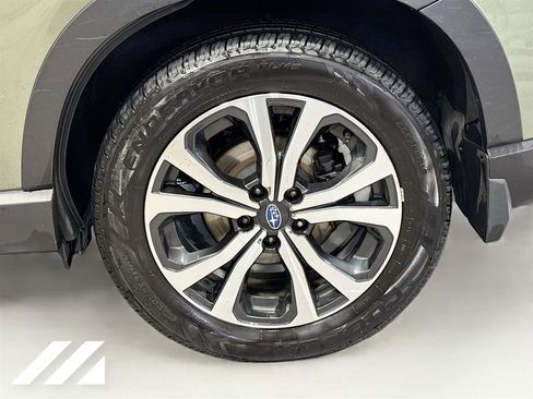 Used 2020 Subaru Forester Limited w/ Popular Package #3 AWD/4WD image 33