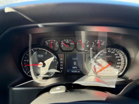 Used 2015 GMC Sierra 2500 4x4 Crew Cab w/ Sierra Convenience Package image 15