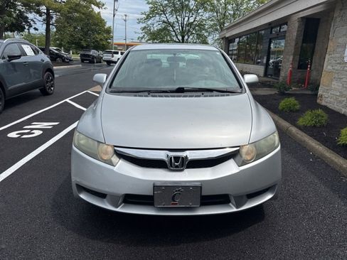 Used 2010 Honda Civic LX image 4