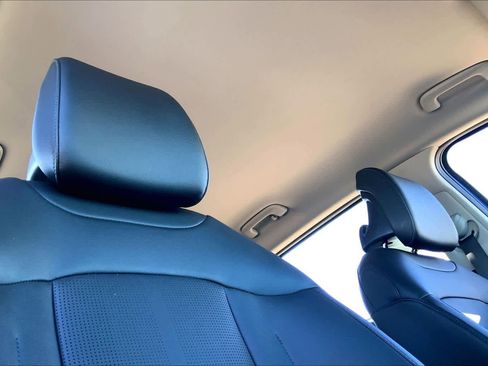 Certified 2026 Kia Sportage EX image 28