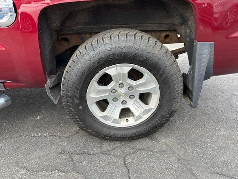 Used 2017 Chevrolet Silverado 1500 LT w/ All Star Edition image 27