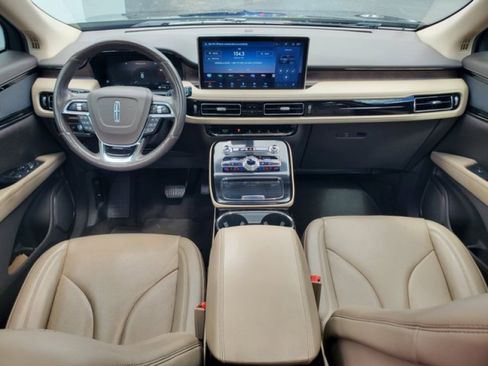 Used 2022 Lincoln Nautilus Reserve image 27