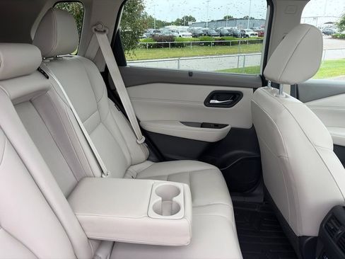 Used 2023 Nissan Rogue SL w/ SL Premium Package AWD/4WD image 40