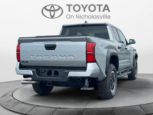 New 2026 Toyota Tacoma TRD Off-Road AWD/4WD image 5