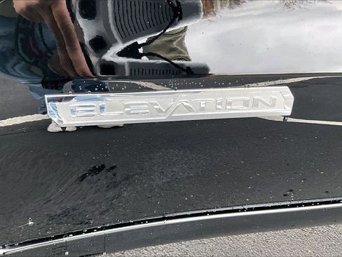 New 2026 GMC Sierra 1500 Elevation image 10