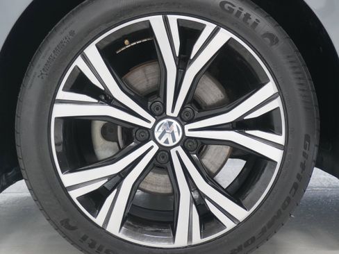 Used 2022 Volkswagen Passat 2.0T SE image 24