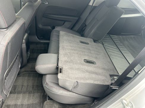 Used 2017 Chevrolet Equinox LT w/ Convenience Package image 16