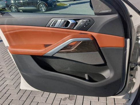 Certified 2023 BMW X6 xDrive40i w/ M Sport Package image 32