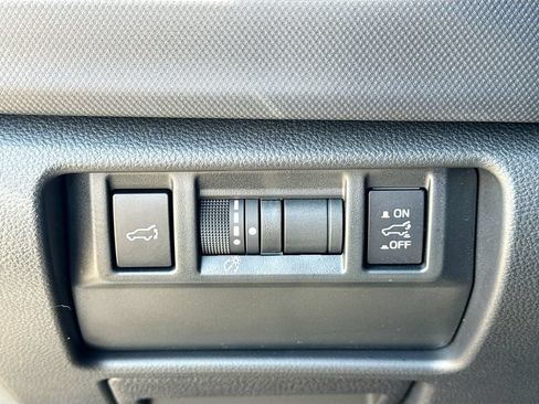 Used 2026 Subaru Forester Premium AWD/4WD image 10