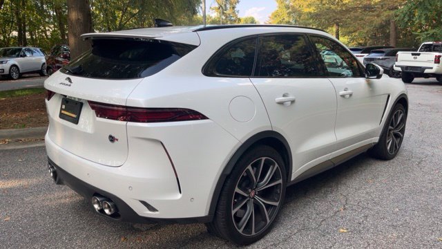 Used 2023 Jaguar F-PACE SVR AWD/4WD image 9
