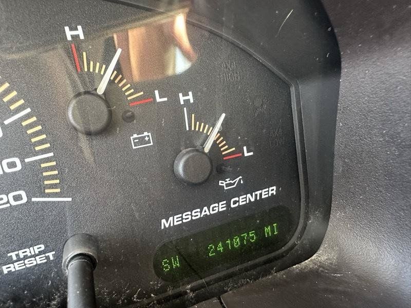 Used 2003 Ford Expedition Eddie Bauer RWD image 10