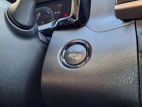 Used 2025 Toyota Camry LE image 54