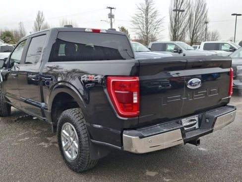 Used 2021 Ford F150 XLT image 11