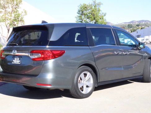 Used 2018 Honda Odyssey EX-L image 4