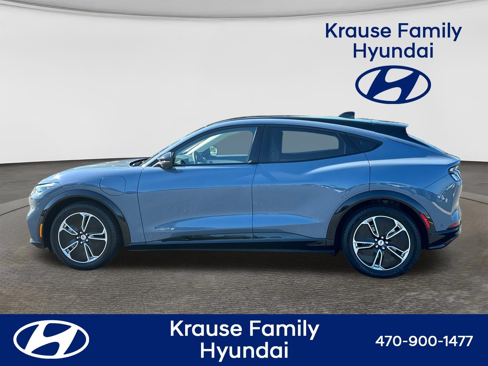 Used 2023 Ford Mustang Mach-E Premium RWD image 4