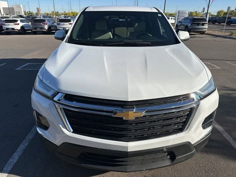 Used 2023 Chevrolet Traverse LS w/ Safety Package image 7
