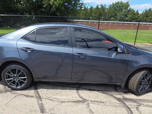 Used 2016 Toyota Corolla S FWD image 9