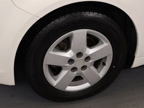 Used 2008 Chevrolet Malibu LS image 8