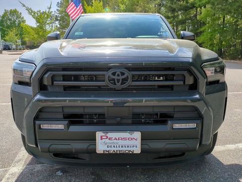 New 2026 Toyota 4Runner SR5 image 9