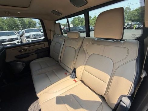 Used 2021 RAM 1500 Limited AWD/4WD image 11