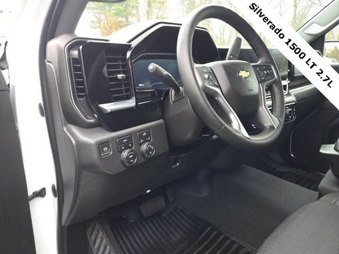 Used 2023 Chevrolet Silverado 1500 LT image 16