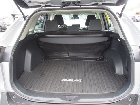 Used 2024 Toyota RAV4 XLE image 13