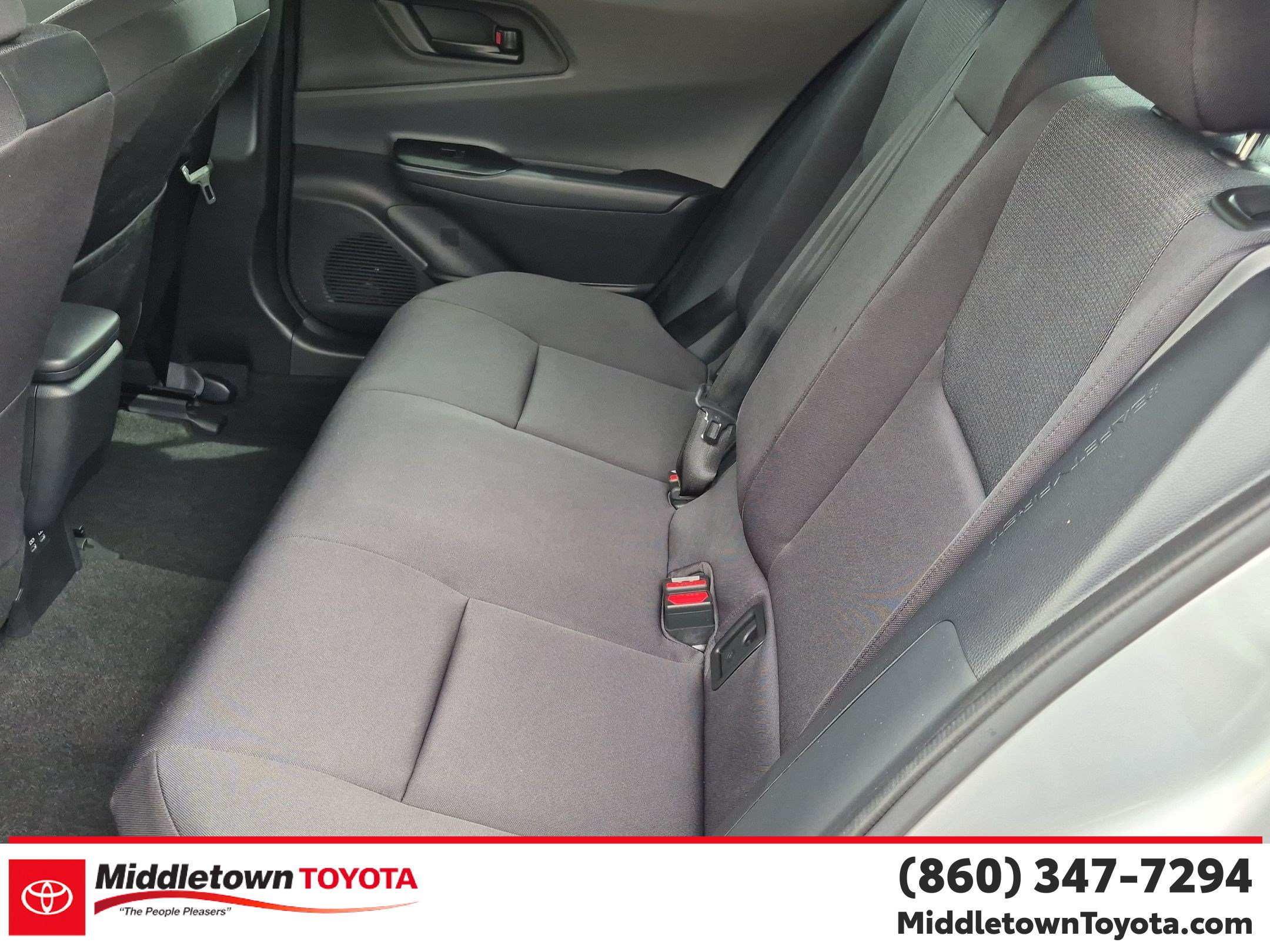 Certified 2023 Toyota Prius LE FWD image 32
