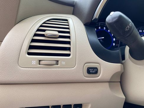 Used 2015 INFINITI QX70 AWD image 33