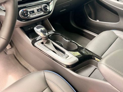 Used 2026 Buick Envista Sport Touring w/ Convenience I Package FWD image 23