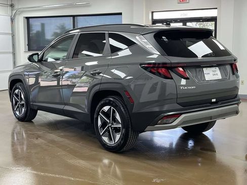 Used 2025 Hyundai Tucson SEL AWD/4WD image 8
