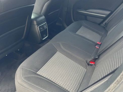 Used 2018 Dodge Charger GT w/ Navigation & Travel Group image 11